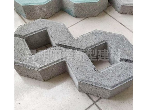 植草磚的安裝維護(hù)注意事項(xiàng)？昆明水泥制品廠家分享